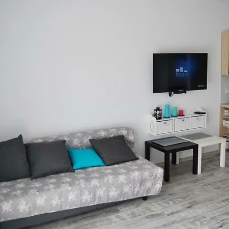 Apartment Multicolor *