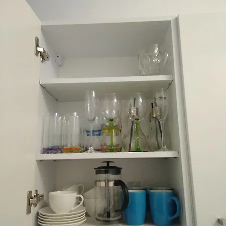 Apartment Multicolor *